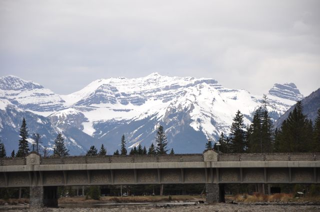 Banff National Park DSC 0084 To the gym or to the mountain?
